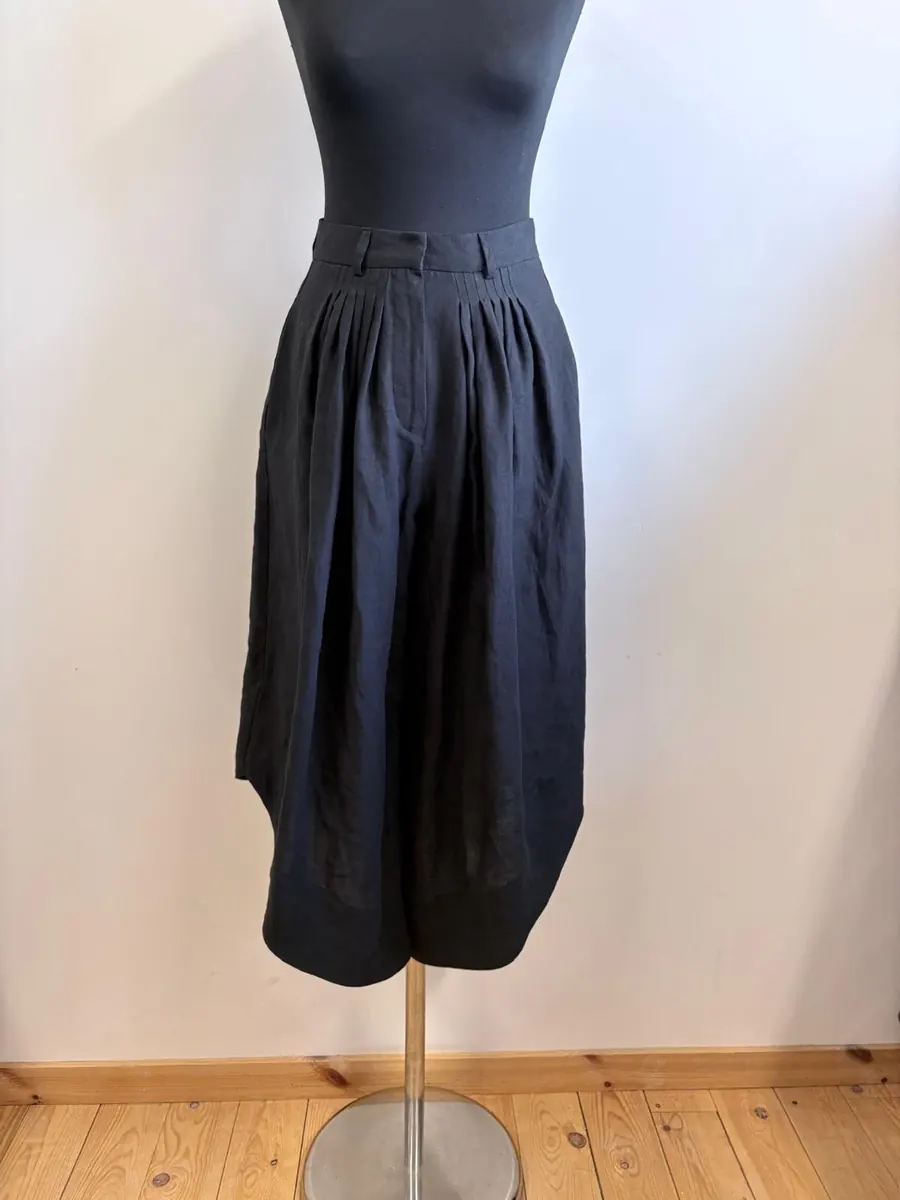 Shaped-Hem Linen Trousers